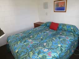 this motel unit is suitable for 3 or 4 persons